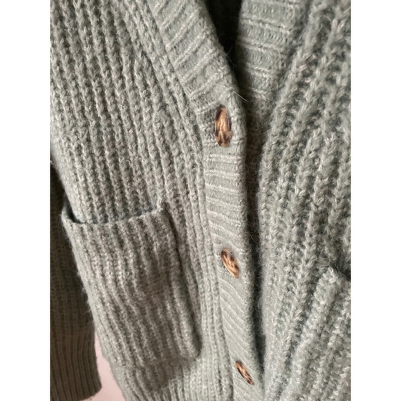 Zara- chunky sweater- seafoam green- button down- size M - Picture 5 of 5